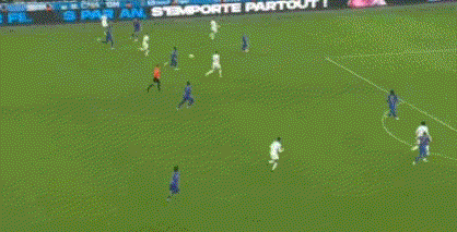 开云娱乐-转折点！曼联门线救险，法甲国际比赛日攻防权衡，态度坚定，身体对抗强度拉满